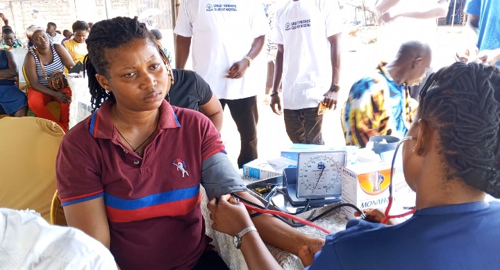Great Friends Club of Nigeria Takes Free Medical Outreach to Edaiken Community